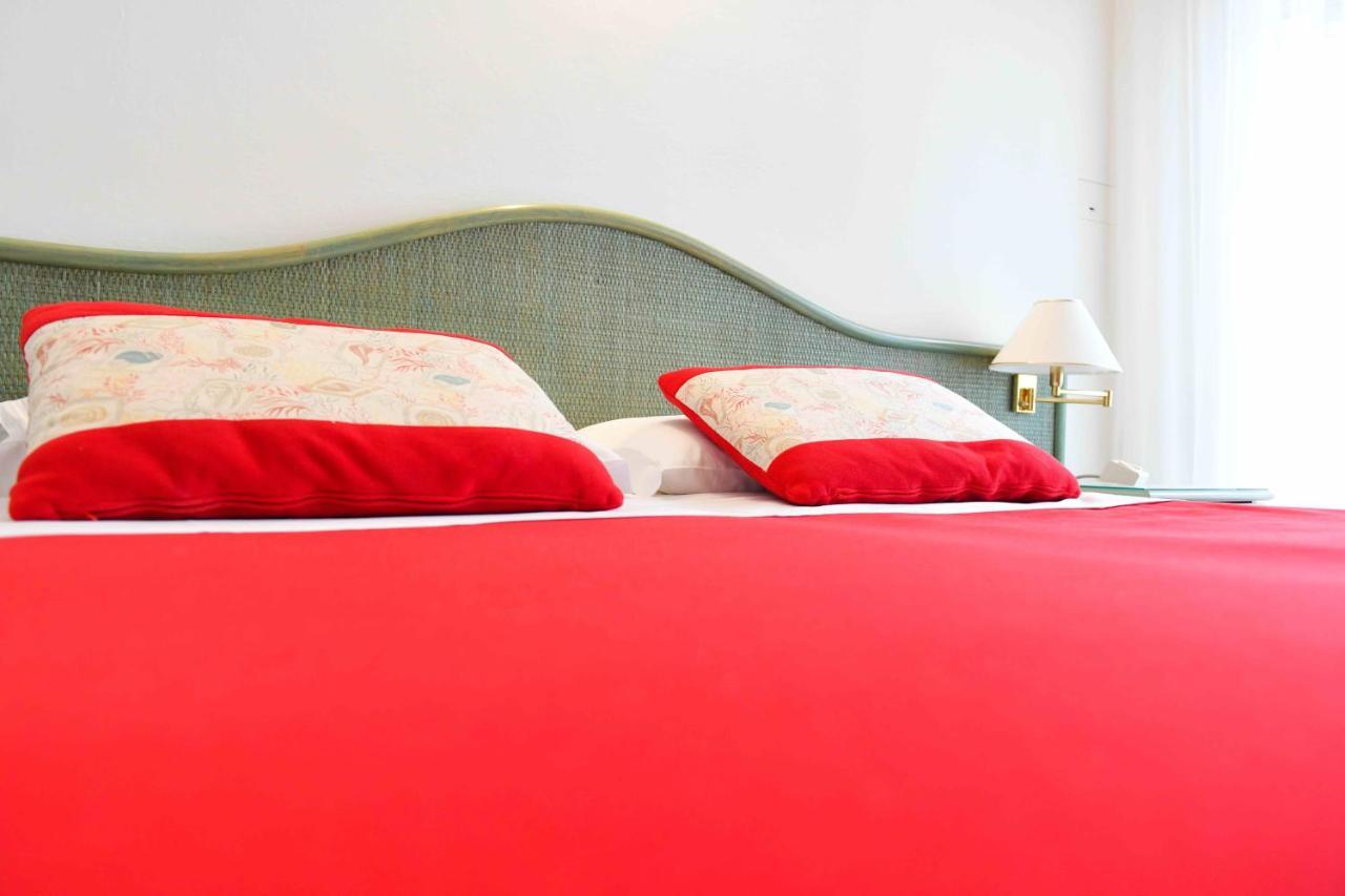 Hotel Majestic Lido di Jesolo Bagian luar foto